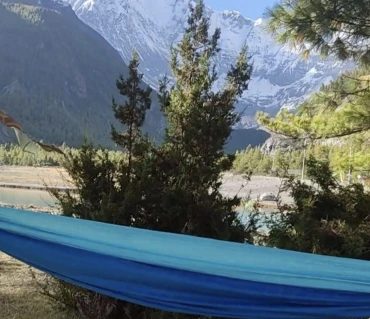 Customer camping with Langtang Gear hammock user photo 6