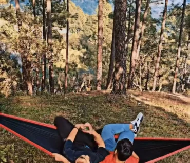 Customer using Langtang Gear hammock user photo userde 2