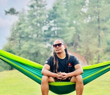 Riwaj Tamang 1 camping with Langtang Gear hammock